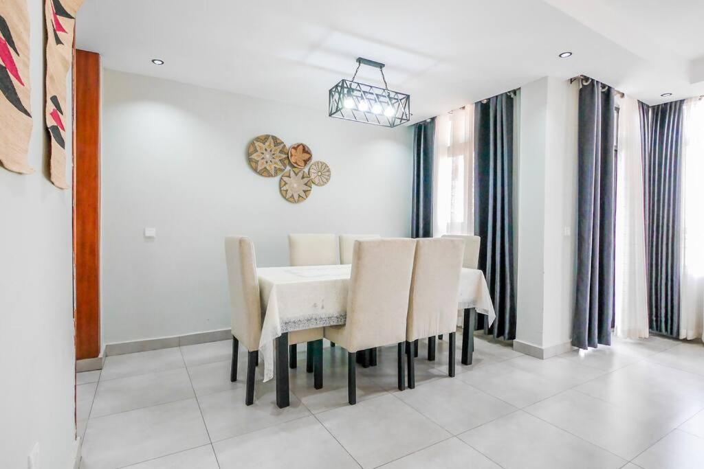 Ultra Modern Apartment In Nyarutarama 키갈리 외부 사진