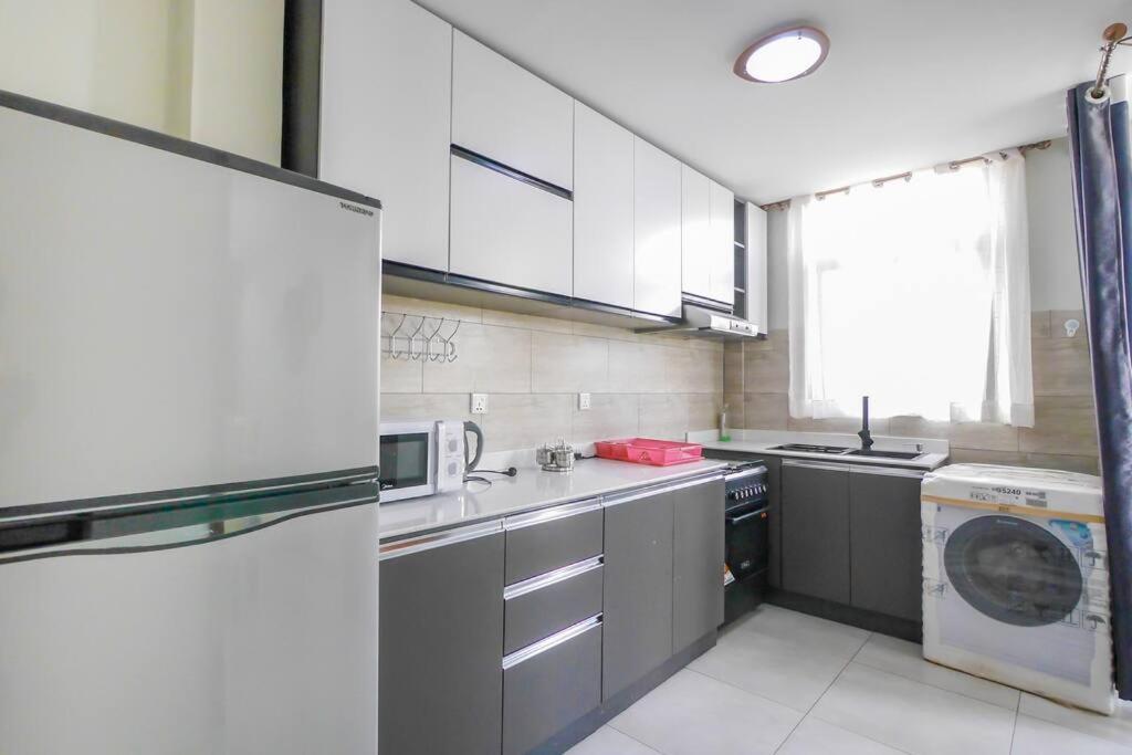 Ultra Modern Apartment In Nyarutarama 키갈리 외부 사진