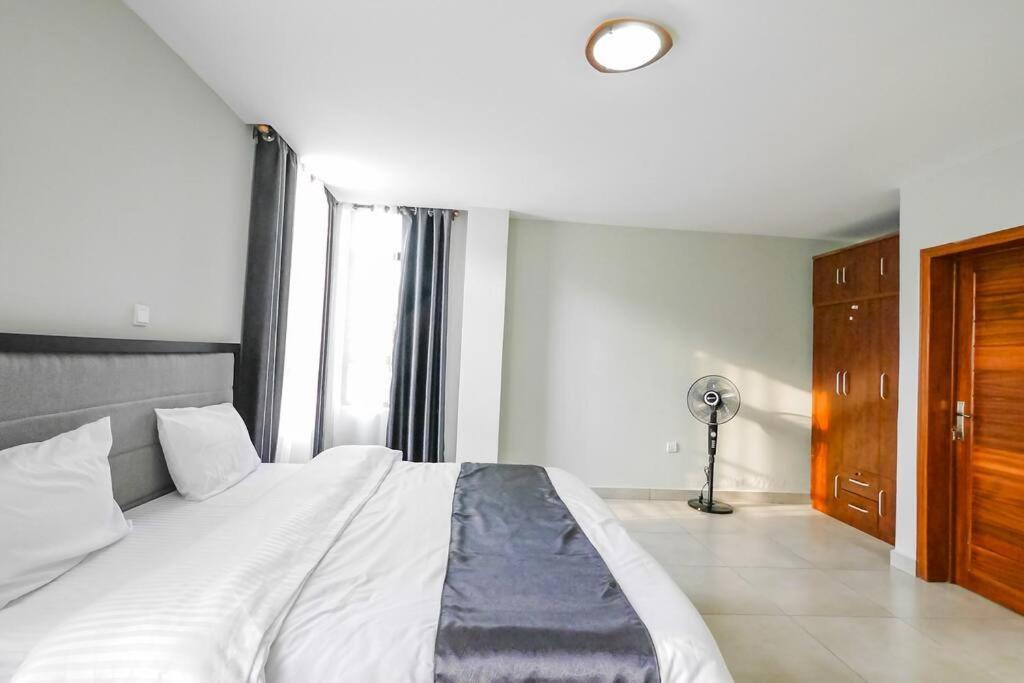 Ultra Modern Apartment In Nyarutarama 키갈리 외부 사진