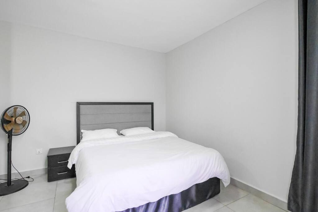 Ultra Modern Apartment In Nyarutarama 키갈리 외부 사진