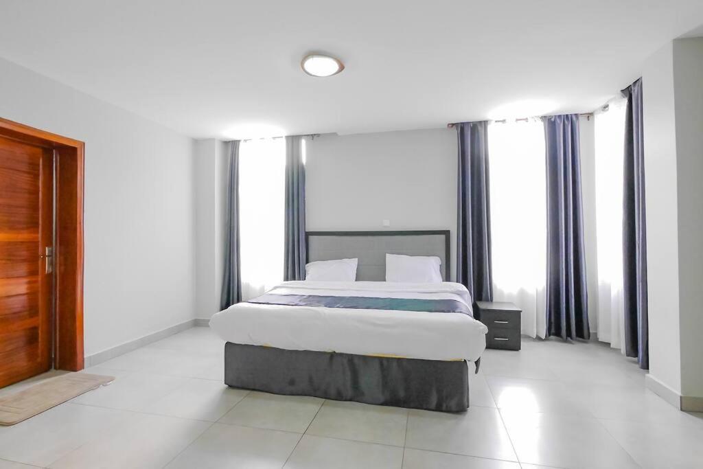 Ultra Modern Apartment In Nyarutarama 키갈리 외부 사진